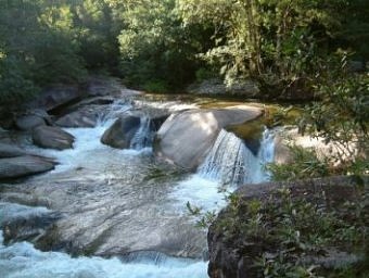 Babinda Boulders