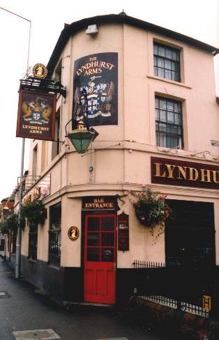 Reading pub